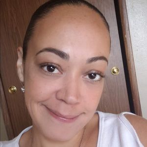 Meet your Posher, Annie